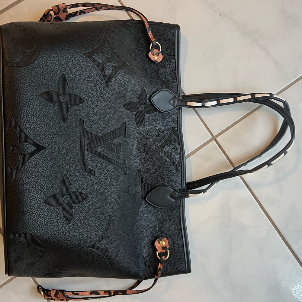 Luxury Designer inspired tote bag. NOT AUTHENTIC